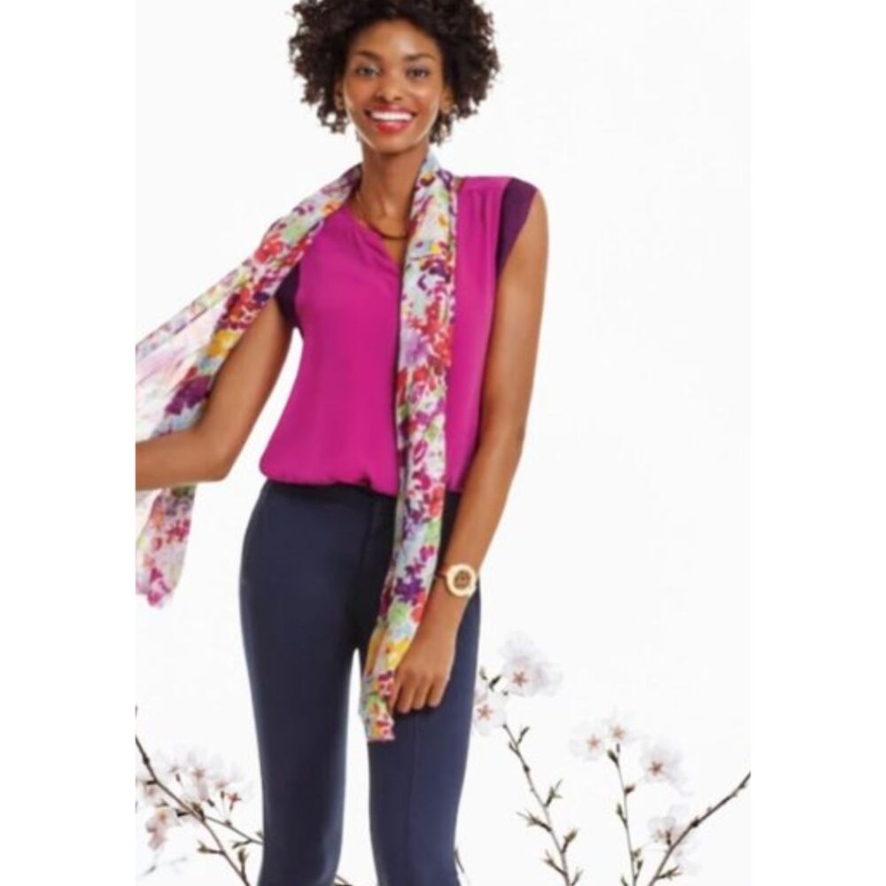 Cabi Women's Campo Sleeveless Blouse M Fuchsia Pink Split Neck